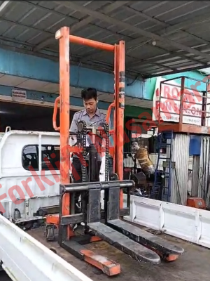 Pengangkutan Service Hand Forklift - Forklift Nusantara